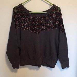 Free people Bat wing sweatshirt with lace